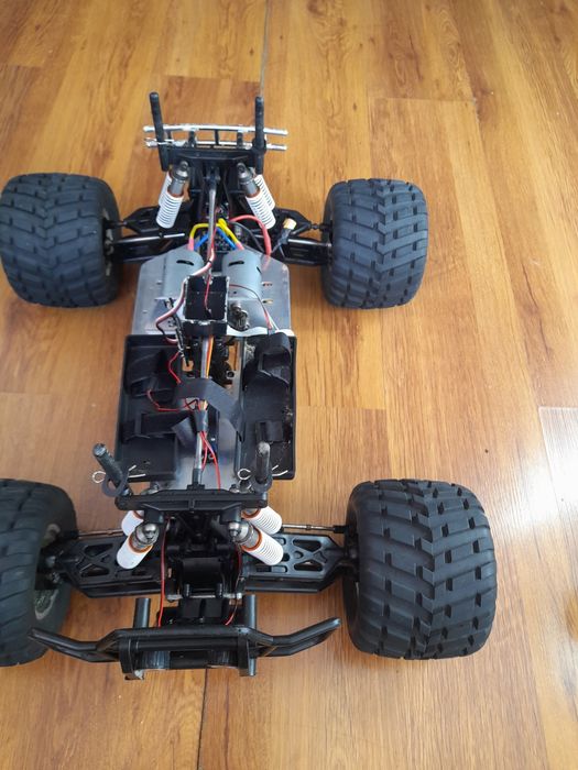 Automodel electric 4x4 hong nor megalith