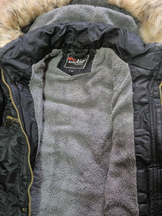 Geacă de iarnă neagră, matlasată, dama, brand GeDa Aier, impecabila