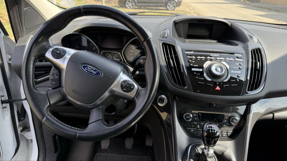 Vand Ford Kuga Ecoboost benzina