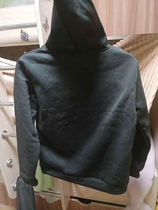 продам худи,кофты не дорого,новые.