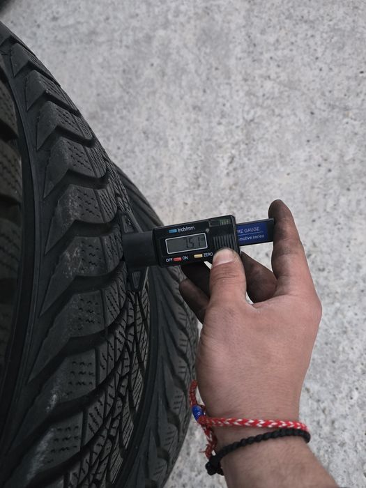 4 Броя 205/50/17 Kumho 2x9,5mm 2x7,5mm