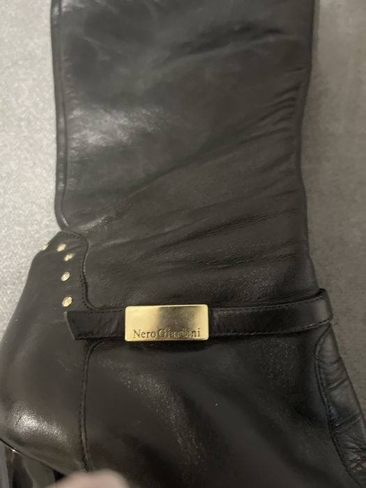 Vand cizme cu toc NeroGiardini