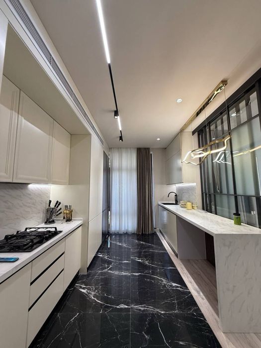 Сдается 4 ком ЖК Urban Stroy Oq saroy. Паркентский. 2 Санузла