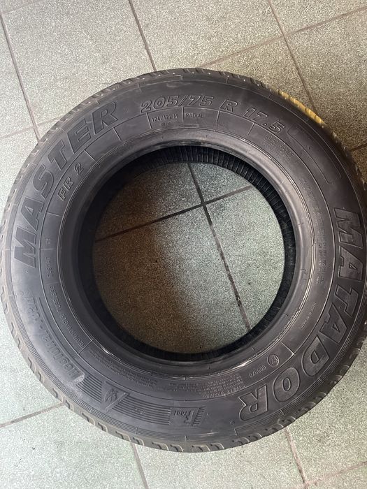Балон на 205/75 17.5