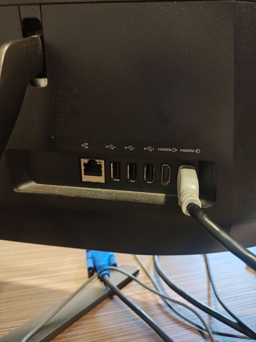 Lenovo touch screen 23,8" AIO i5 - 8G - 500Gb HDMI in si out