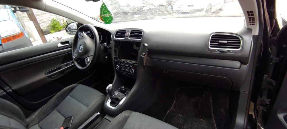 Dezmembrez Volkswagen Golf 6 2.0TDi Cod CFF 2011 break