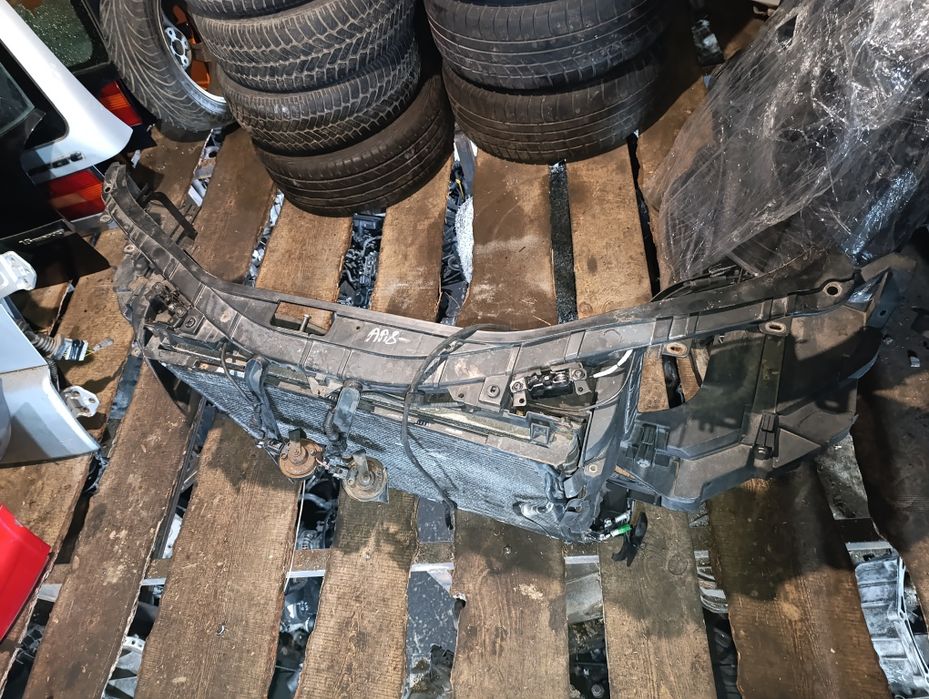 Телевизор на Ауди А8D3 из Германии