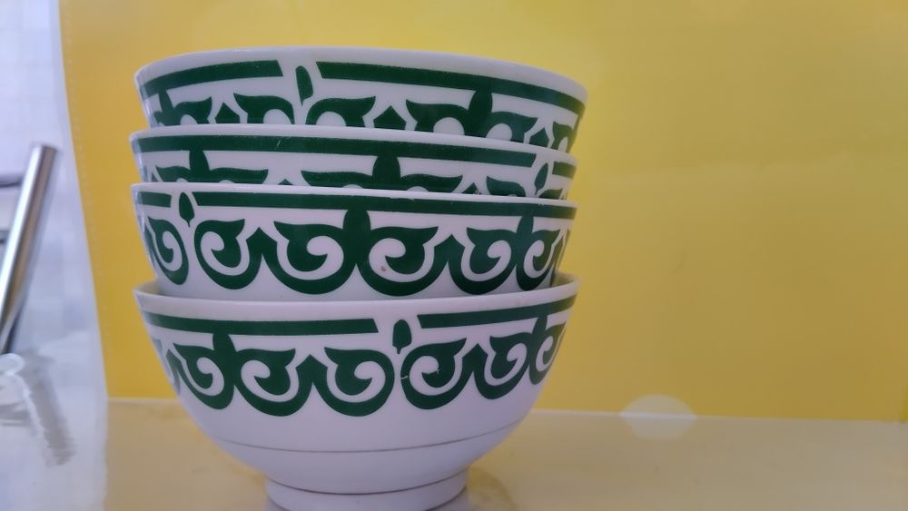 Продаются кружки, чашки,  пиала