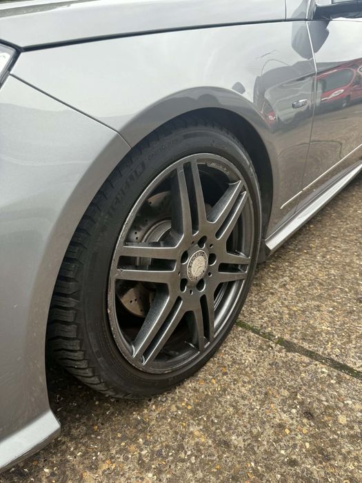 Mercedes-Benz E-Class 2010 2.2 CDI