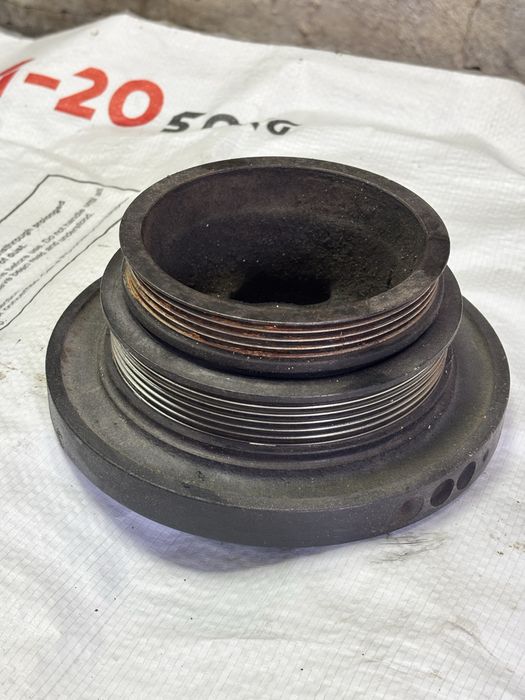 В разборе двигатель m54b30