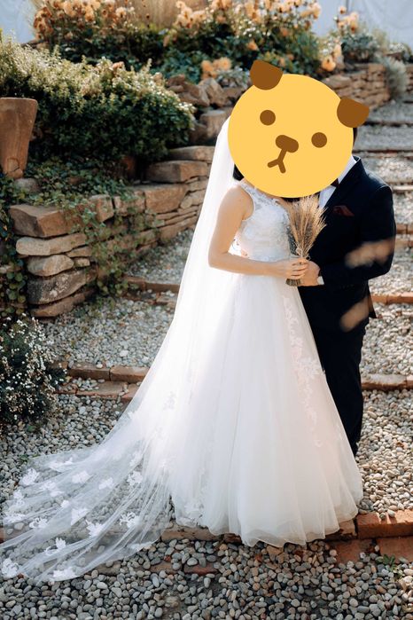 Rochie de mireasa + voal lung cu design deosebit xs-s