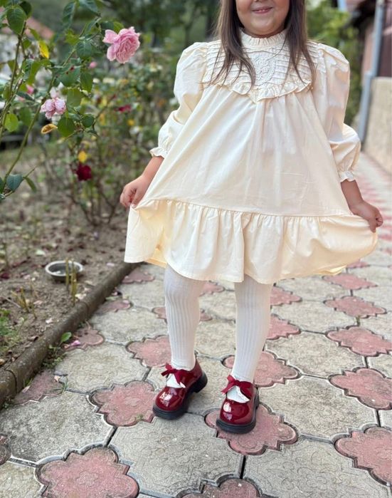 Rochita fetite 4-5 ani