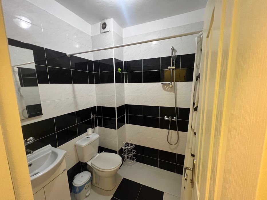 Дава се под наем Двустаен апартамент в София, Хиподрума - 65 кв.м за 648.21 € - Снимка #18