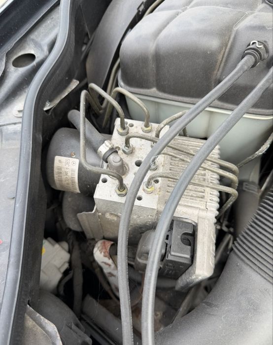 SBC / Unitate ABS Mercedes E W211, CLS W219, SL R230, A0044319912