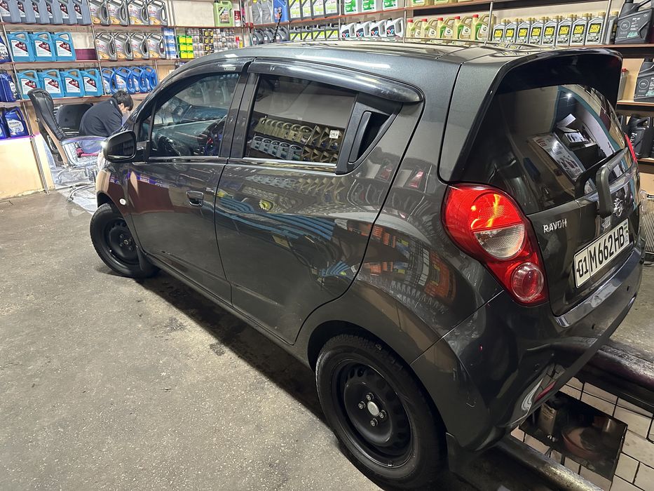 Spark Ravon at 2020 toza