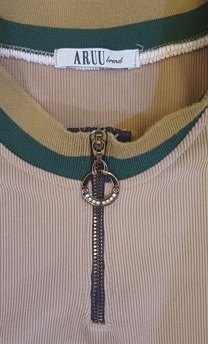 Продам женские платье р. 50/52