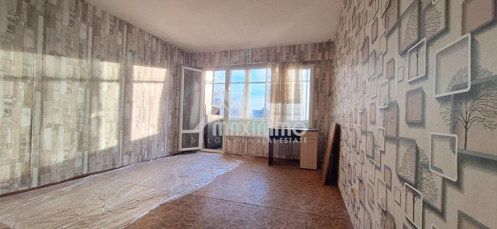 Продава се Тристаен апартамент в Варна, Владислав Варненчик - 68 кв.м за 1618 €/кв.м - Снимка #2