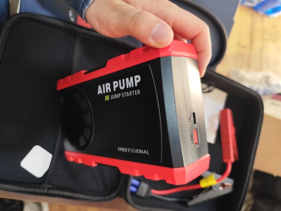 Pover bank avto jump starter with air pump