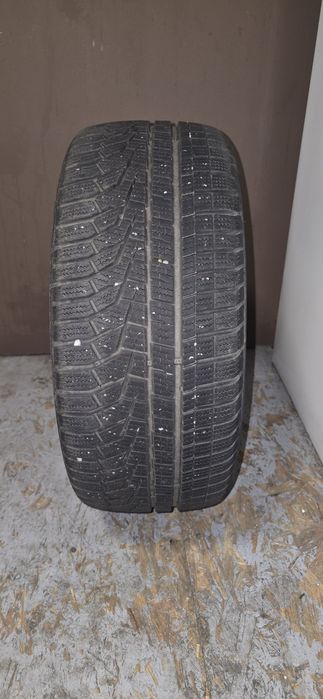 Vând Anvelope iarna HANKOOK