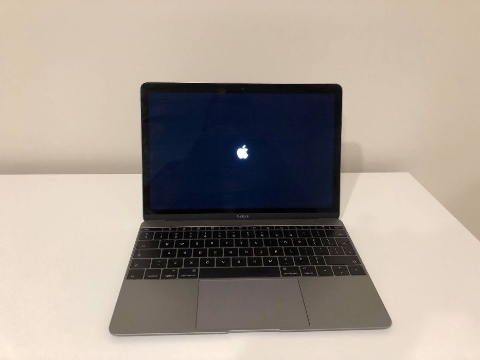 Apple Mac Book Space Grey