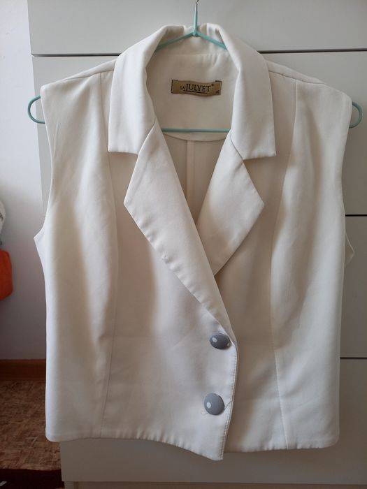 Продам костюм двойка