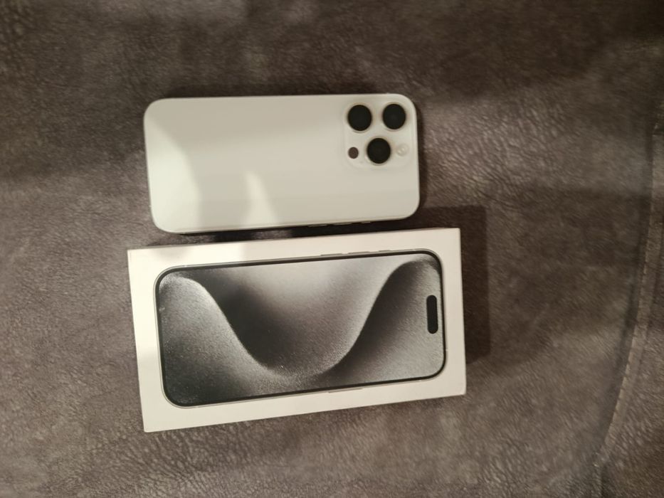 IPHONE 15pro 89акб