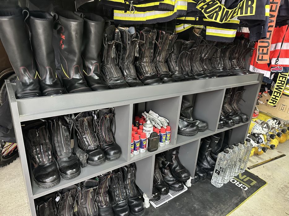 Cizme piele bocanci protectie pompieri germania ews awg svsu isu