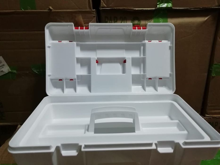 Аптечка 40х24х21 см