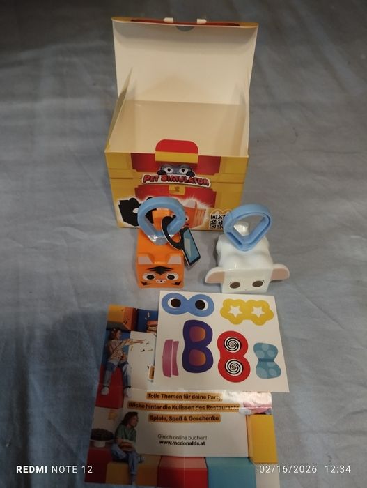 MC Donald's kid menu pet simulator 2024