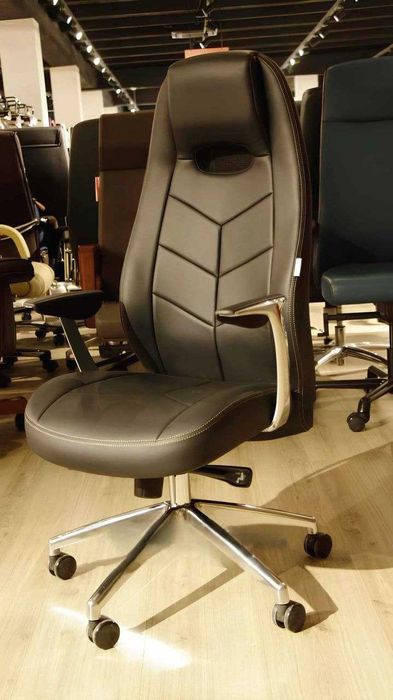 Кресло для офиса и дома  -LOT