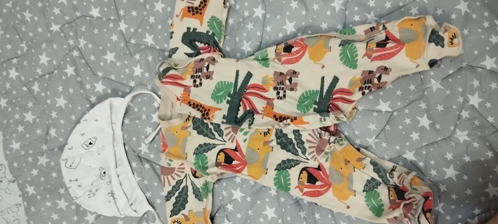 Детские вещи, в отличном состоянии