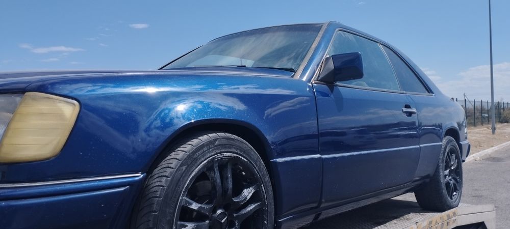 Продам машину Мерседес