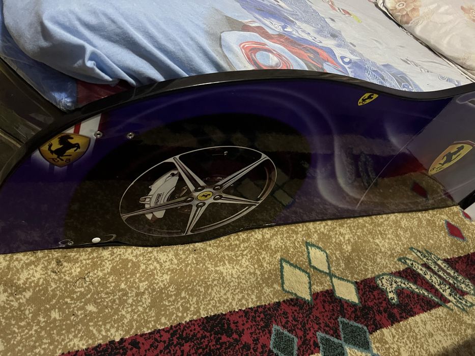 Moshinchalik karavod 1 kishilik 180 kg gacha kutaradi