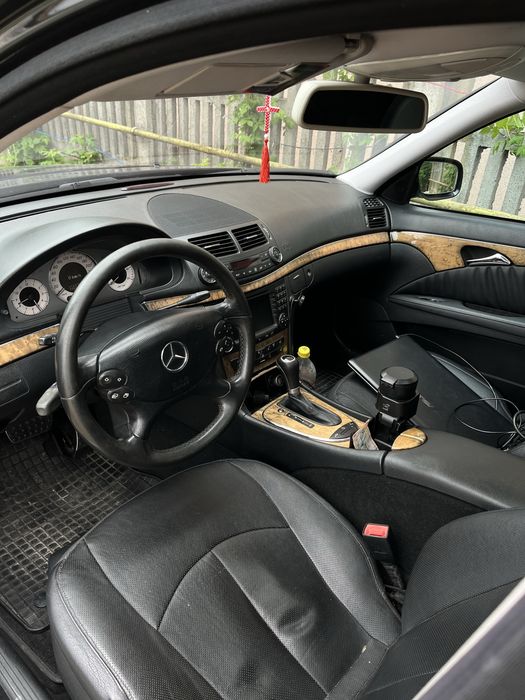 Mercedes e class w211 avantgarde 3.0 4matic