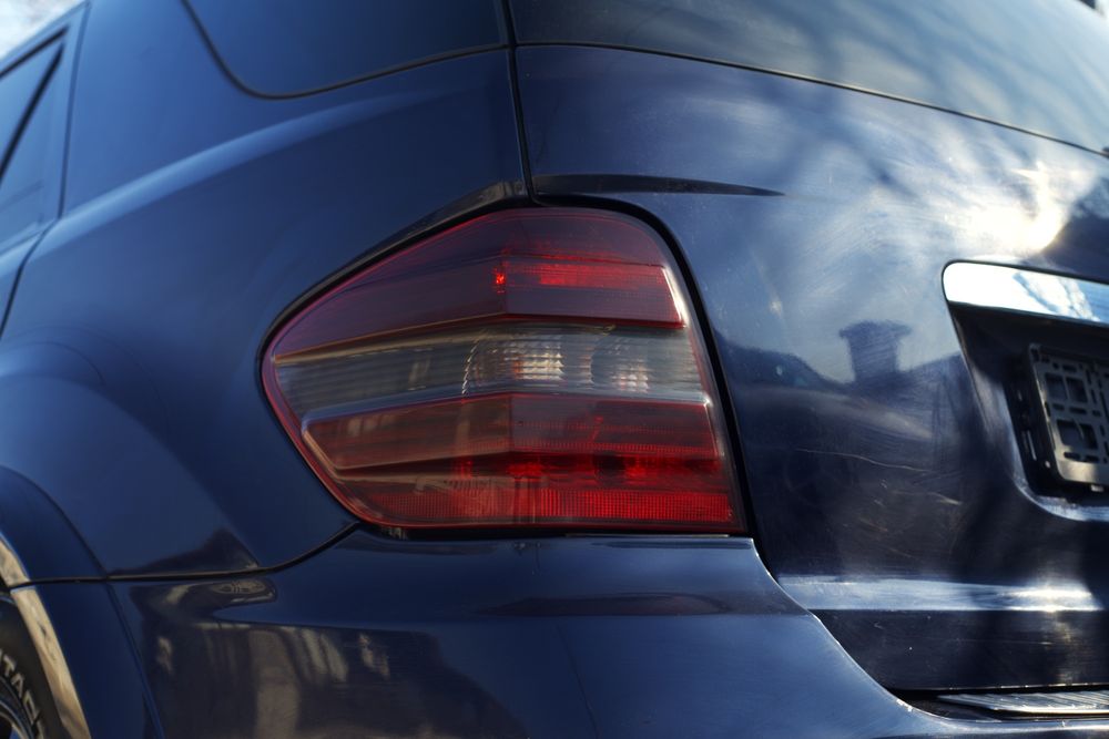 Stop stanga, stop dreapta Mercedes ML W164 usa far bara aripa capota
