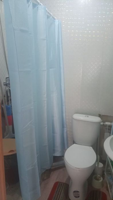 продам 2 дома в одном дворе