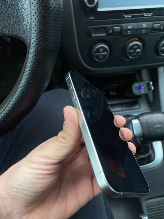 Iphone 15 pro 256гиг продам айфон 15про