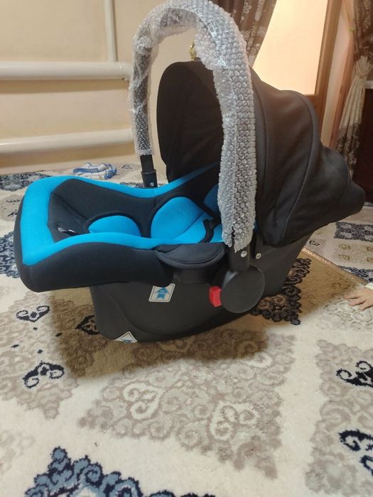 Детское автокресло люлька