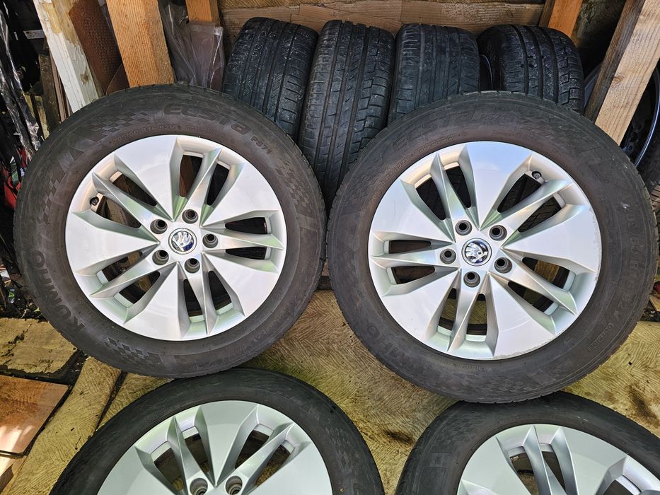 Jante aliaj 16" Skoda Octavia 3/4 Volkswagen cu anvelope vara  205 60 16