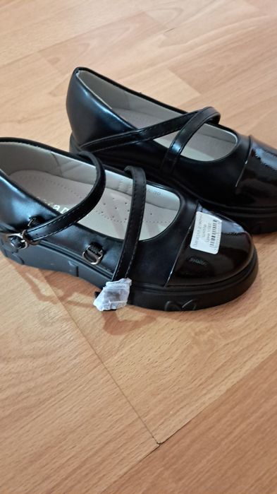 Школьная обувь туфли