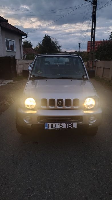 Suzuki Jimny 1.3 Benzină | 4x4 | plafon demontabil, preț negociabil, fara schimburi