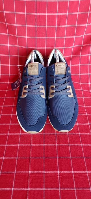 ** pantofi * LEVI'S 501 *41*40* original *50%redus !
