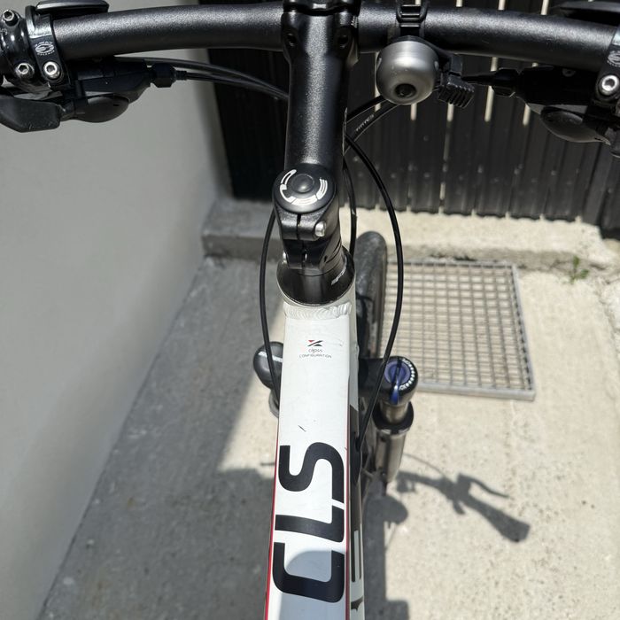 Bicicleta Cube Cross Country / Oraș