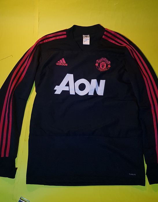 Adidas   Manchester United мъжка.  спортна блуза