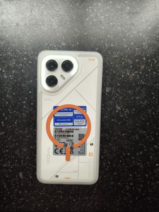 Tecno Pova 7 Ultra 5G. 16/256.
