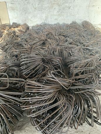 Etrieri constructii 22/30 din fier beton striat de 8mm pentru grinzi