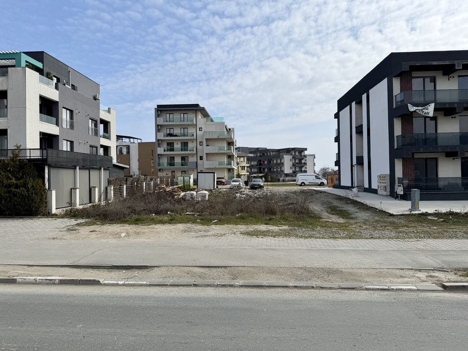Teren mamaia navodari langa noul Kaufland - Vedere 4