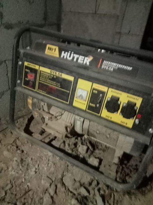 Продам Генератор в хорошем состояний