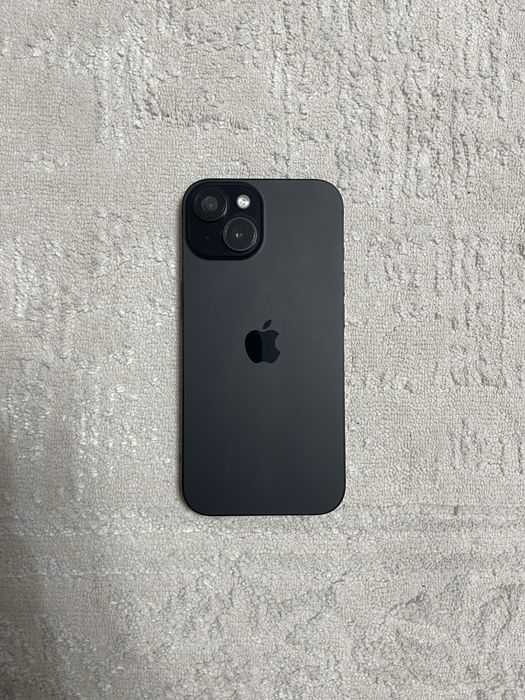iPhone 15, в идеальном состоянии.