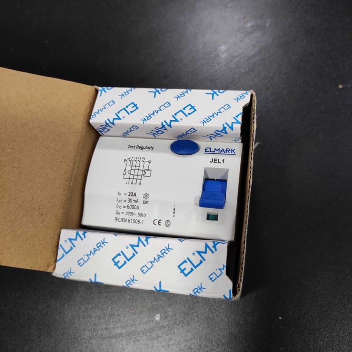 Întrerupător întreruptor siguranță diferențială automata 32A 30mA trif